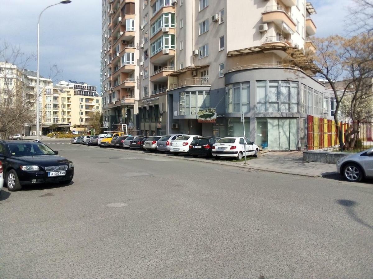Апартамент Зорница Apartment Burgas Exterior photo
